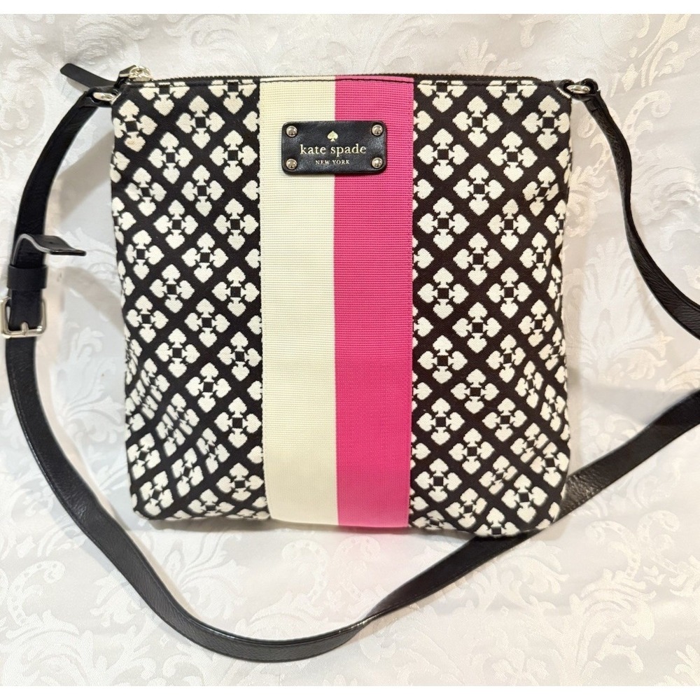 Kate Spade New York Victoria Classic Spade clover‎ pattern Crossbody Bag Purse